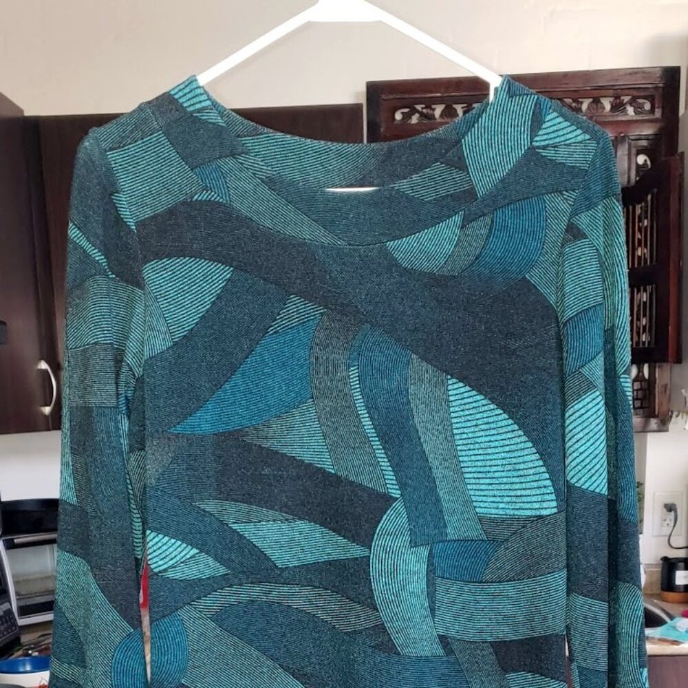 Papillon-blanc 3/4 sleeve Dress in Teal/Green/Black. Size Large.